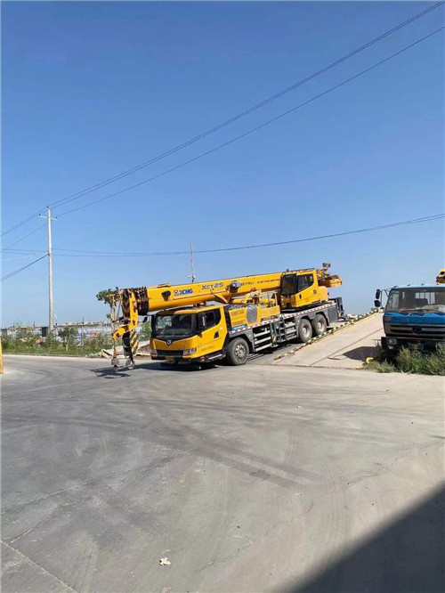 象州县吊车作业时，可能会产生哪些额外收费项目？